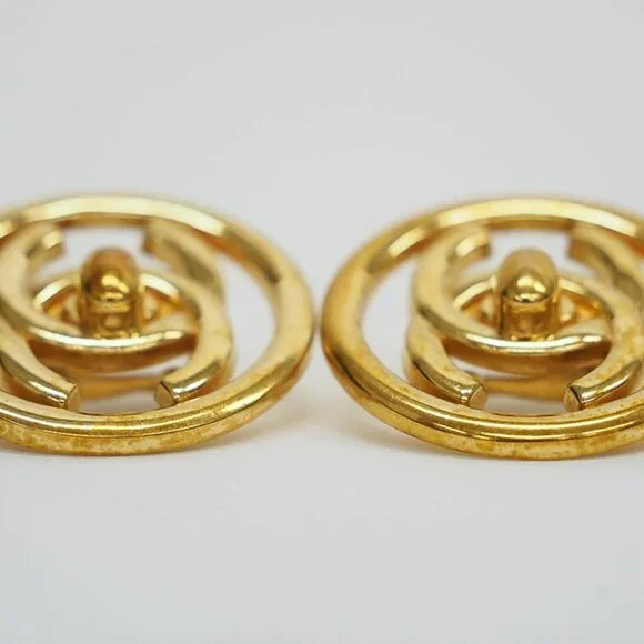 CHANEL Authentic Gold Earrings - Picture 2 of 6